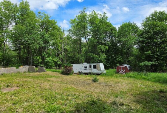 1009467 208 parksville road