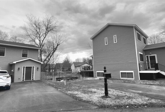 913601 14 james place